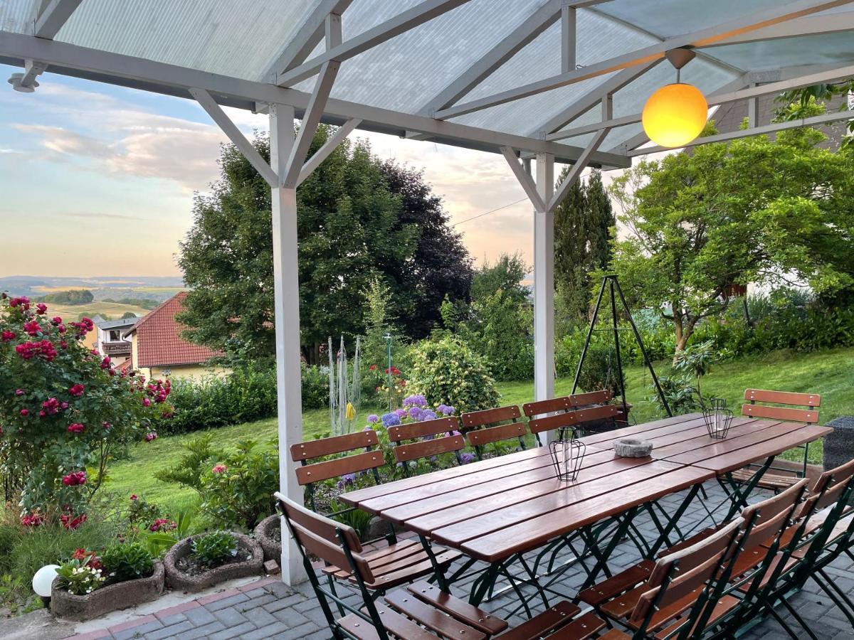 Apartamento Haus Der Rosen Boppard Exterior foto